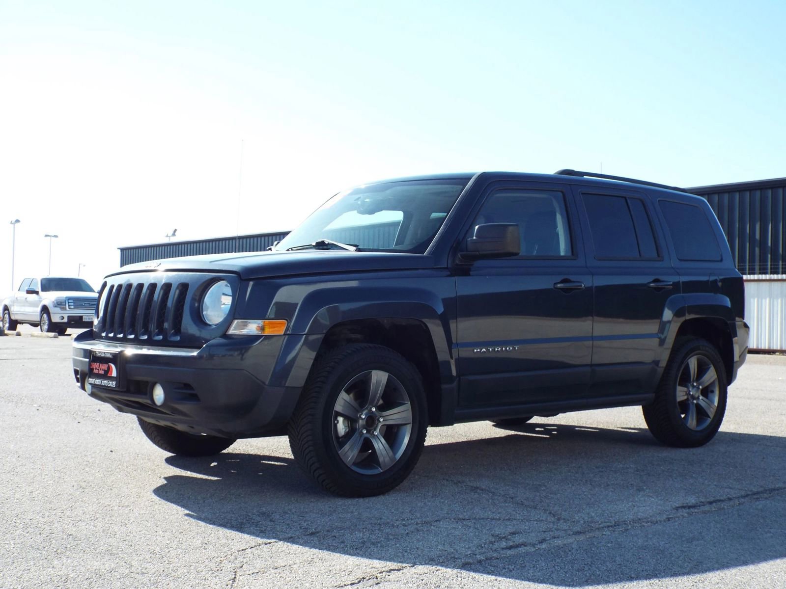 Used 2015 Jeep Patriot High Altitude image 1