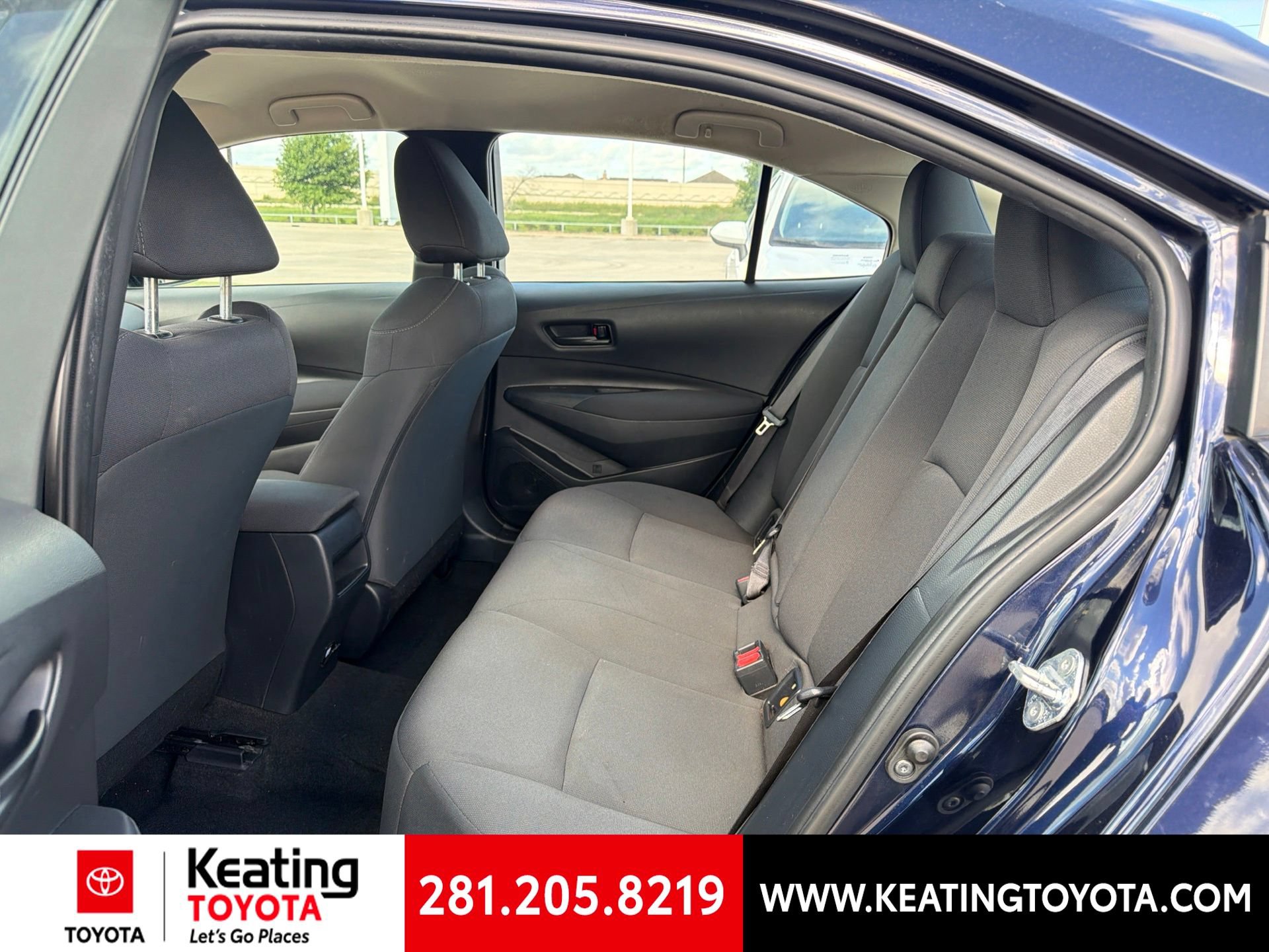 Used 2022 Toyota Corolla LE FWD image 11