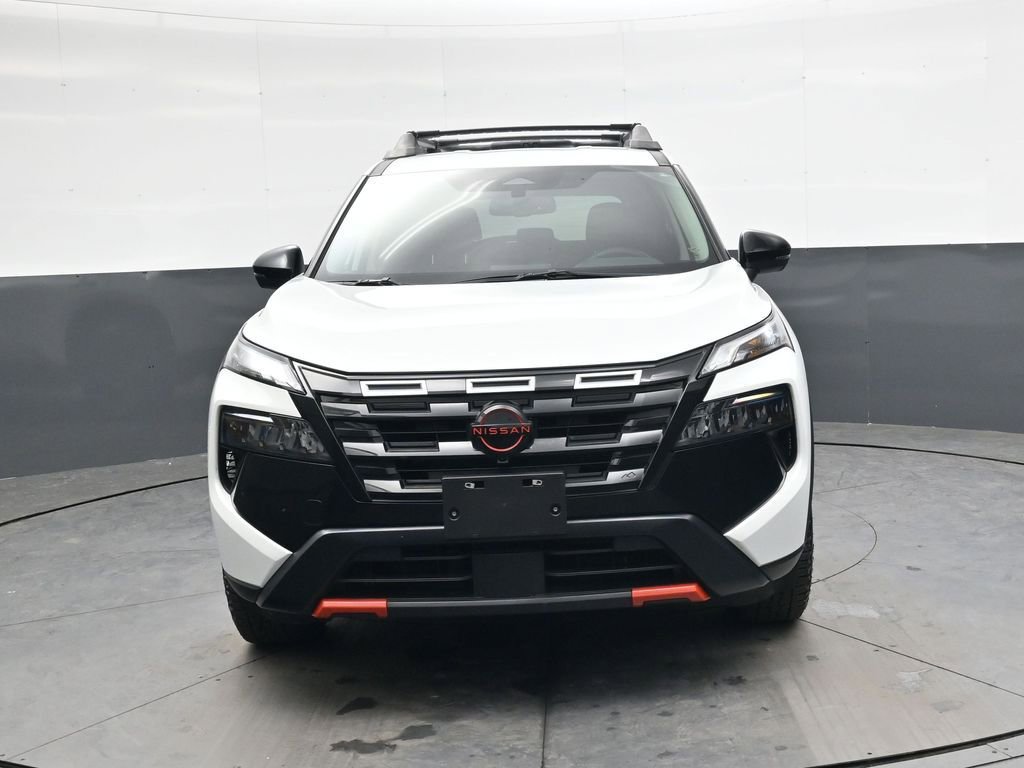 Used 2025 Nissan Rogue SV w/ Rock Creek Premium Package image 10