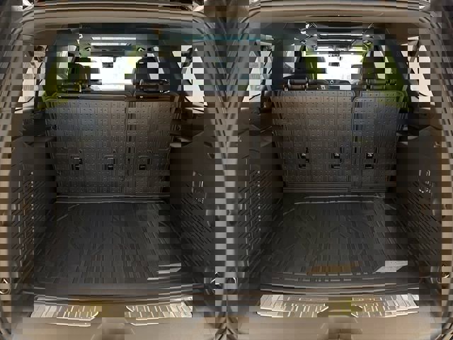 New 2026 Chevrolet Suburban High Country w/ Sun And Tow Package image 15