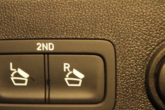 Used 2022 Kia Sorento SX image 17