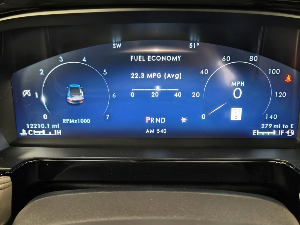 Used 2024 Lincoln Corsair FWD image 16