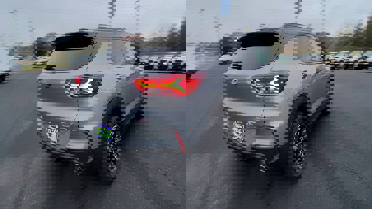 Used 2023 Chevrolet TrailBlazer RS image 8