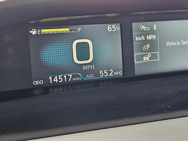 Used 2022 Toyota Prius LE image 7