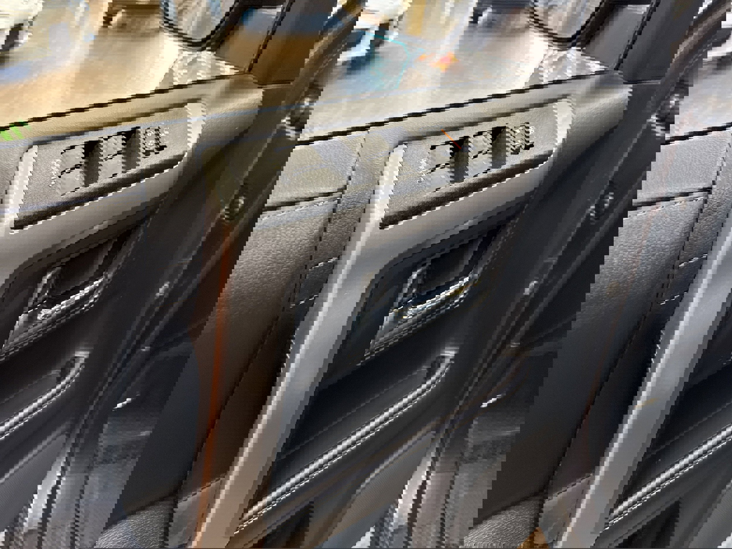 Used 2021 Toyota 4Runner SR5 Premium w/ Moonroof Package image 39