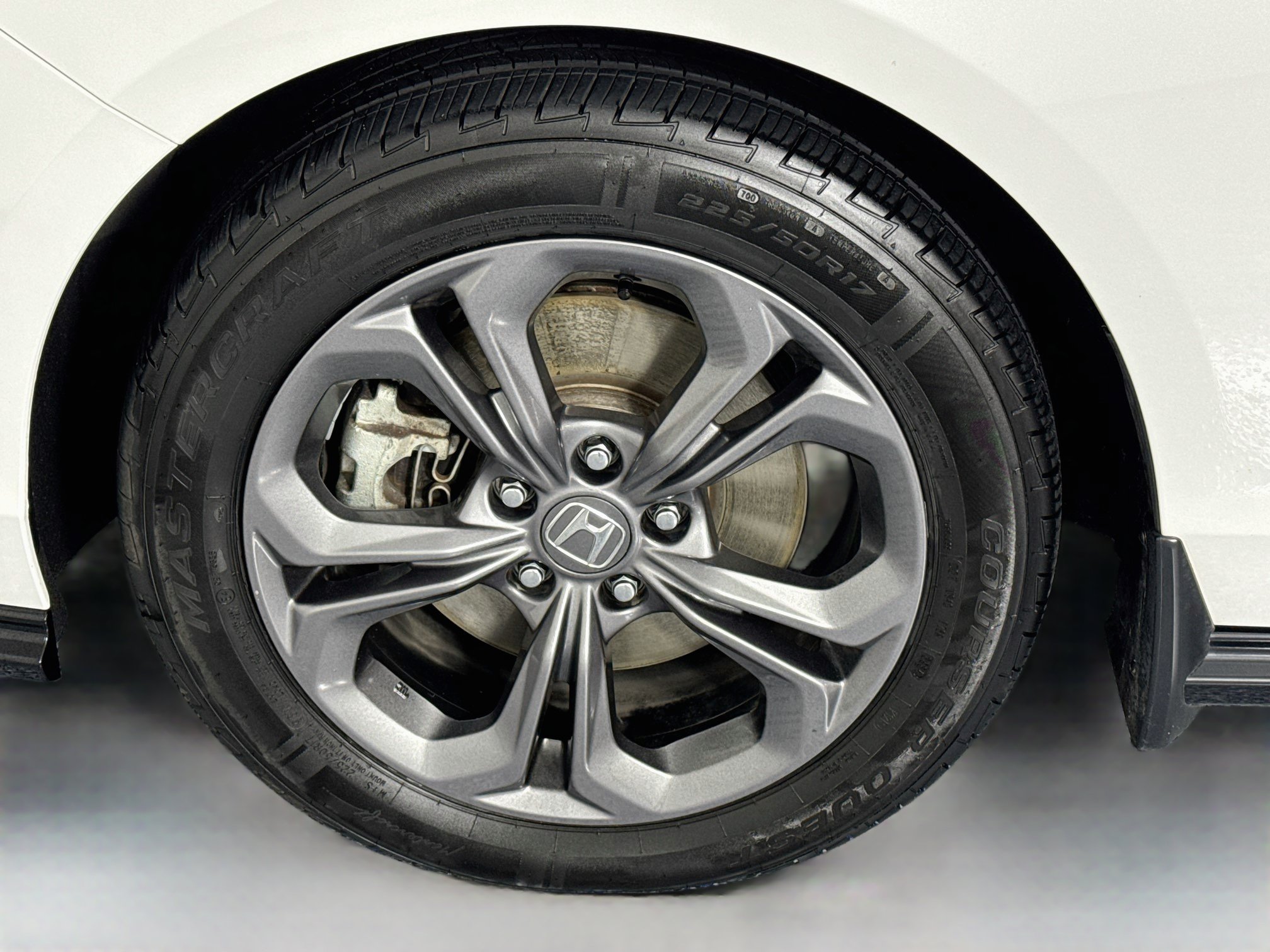 Used 2024 Honda Accord EX-L image 30