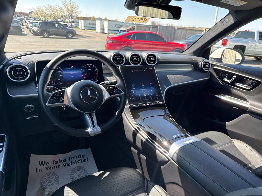Used 2023 Mercedes-Benz GLC 300 4MATIC image 32