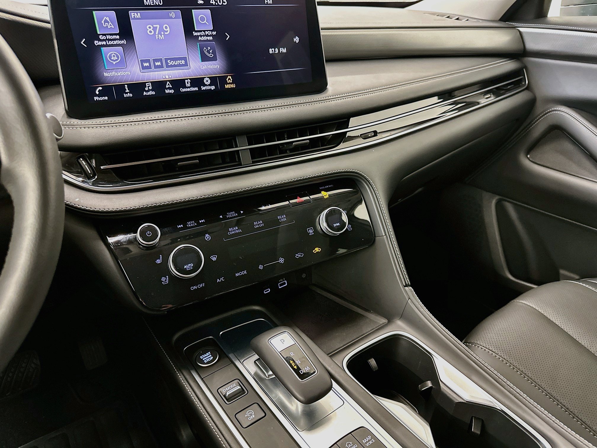 Used 2023 INFINITI QX60 Luxe AWD/4WD image 26