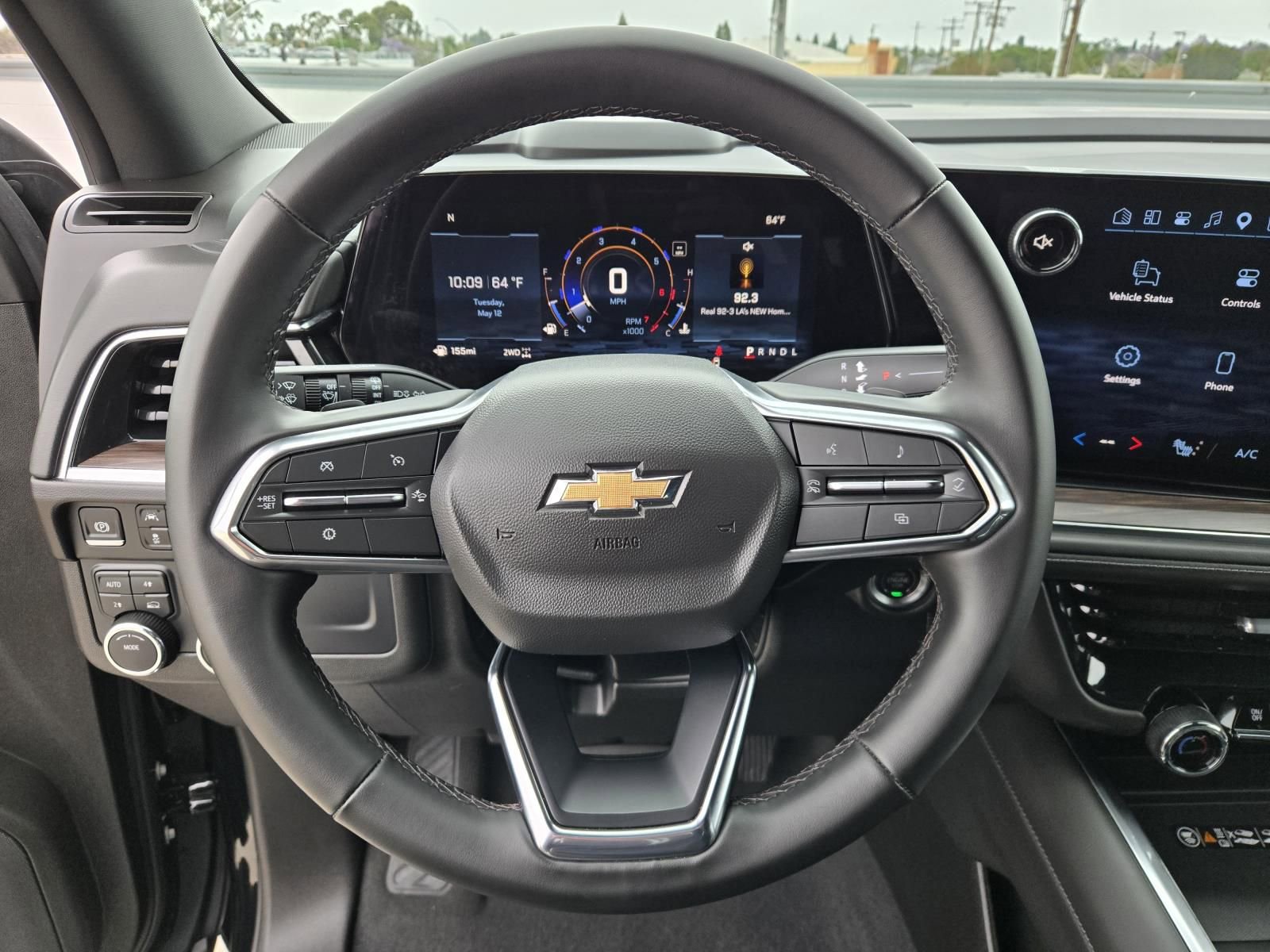 Used 2025 Chevrolet Tahoe LT AWD/4WD image 16
