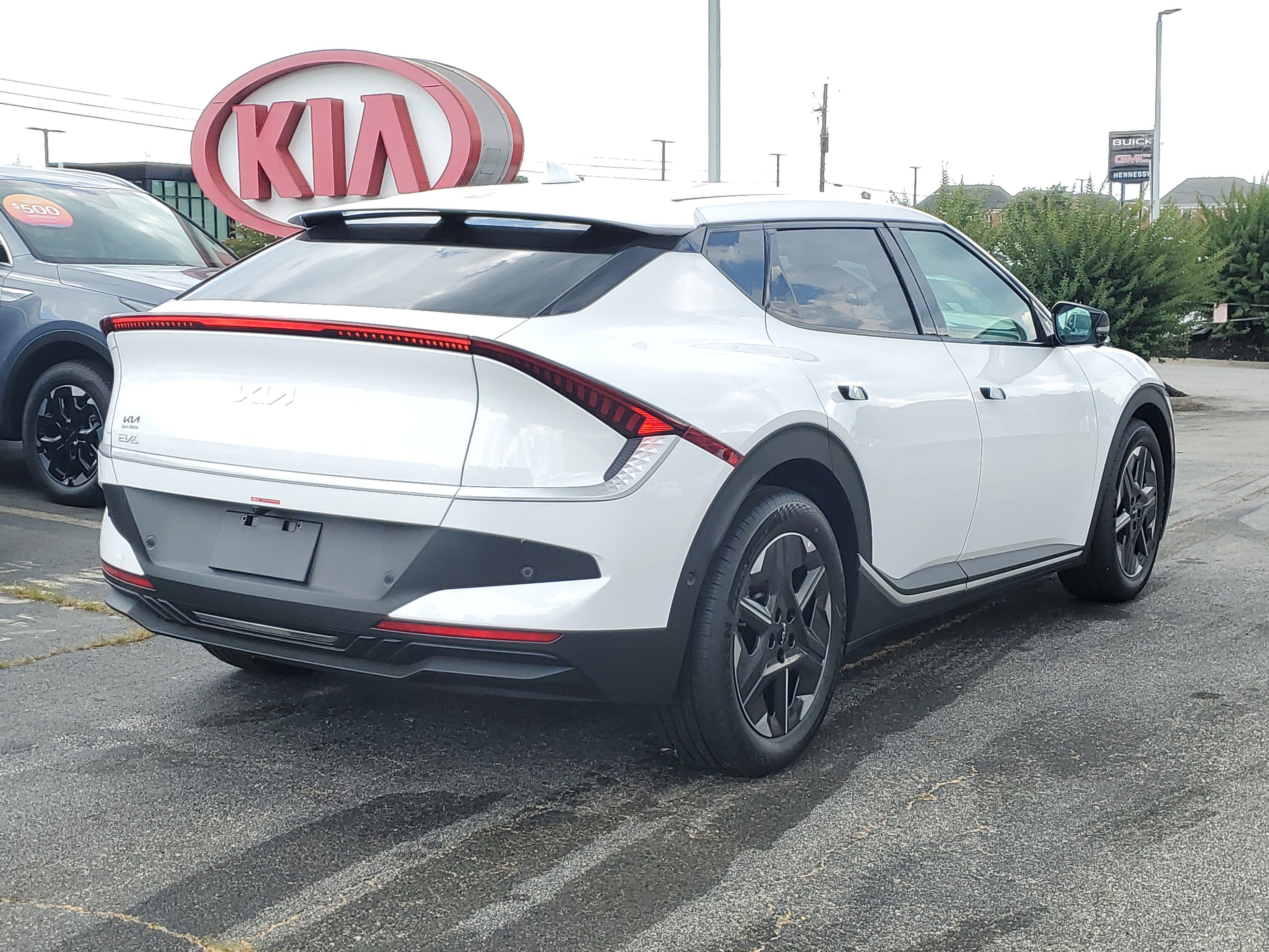New 2025 Kia EV6 Light w/ Light LR Technology Package image 6
