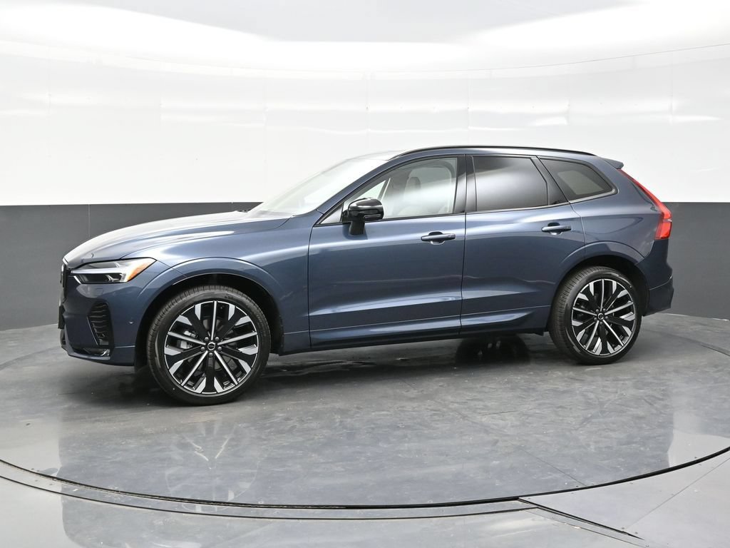 New 2026 Volvo XC60 B5 Ultra w/ Climate Package AWD/4WD image 3