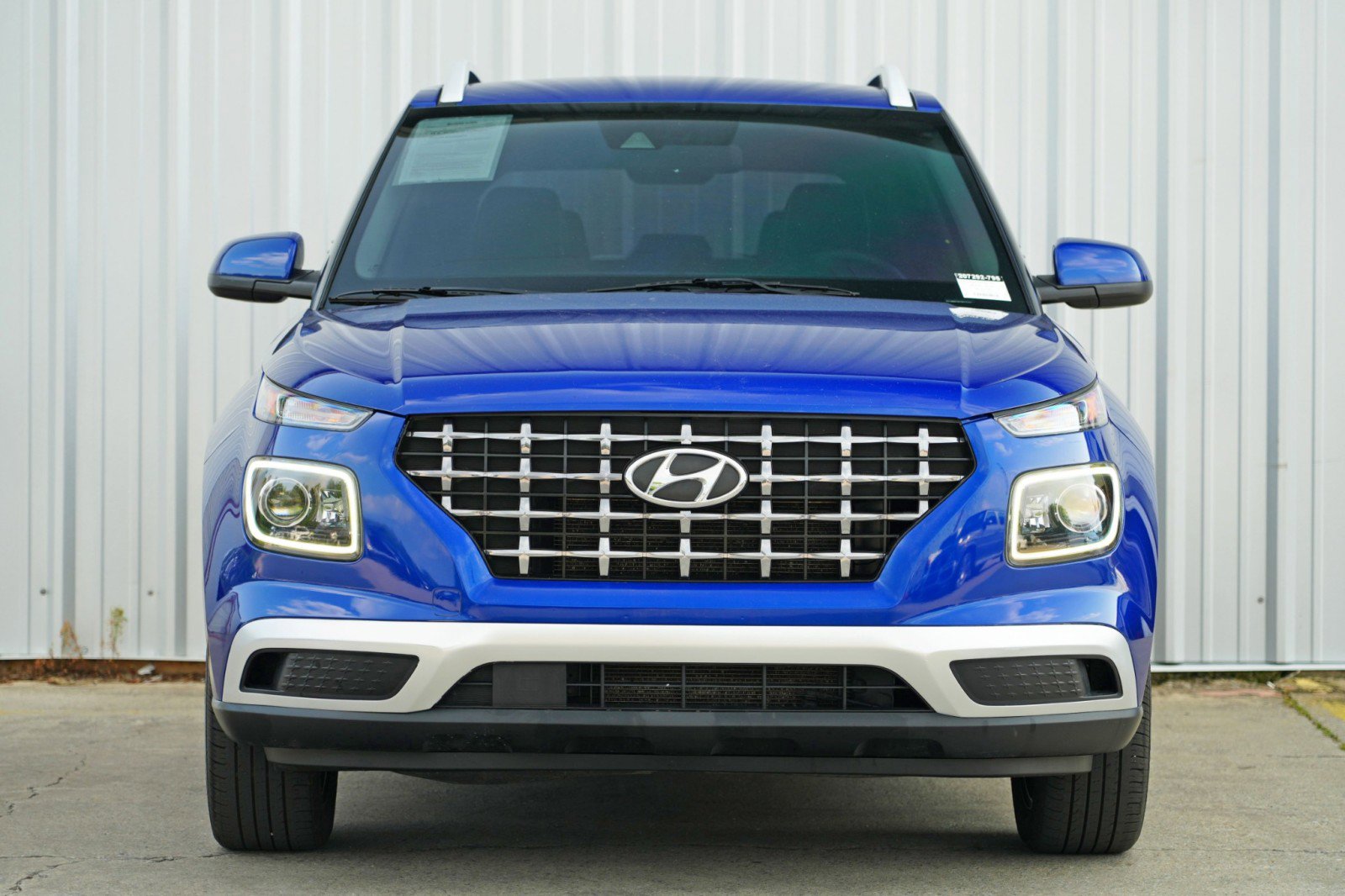 Used 2022 Hyundai Venue Limited w/ Cargo Package image 6