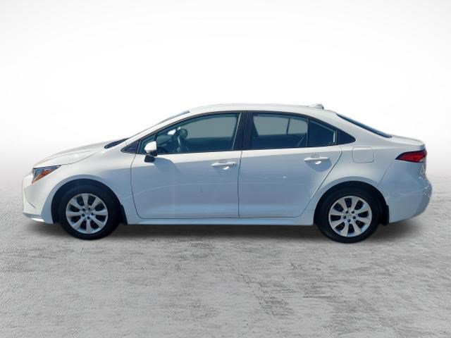 Certified 2025 Toyota Corolla LE image 8