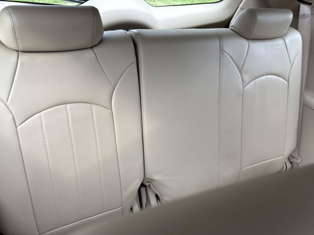 Used 2012 Buick Enclave Premium AWD/4WD image 30