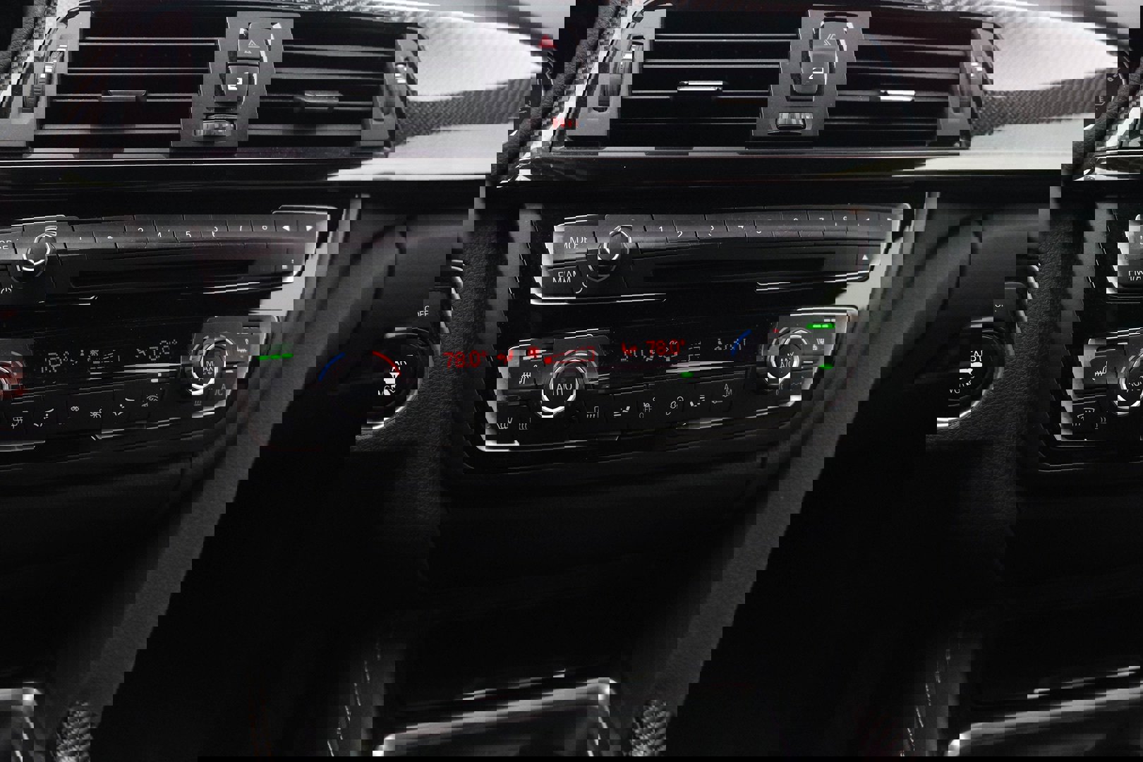 Used 2015 BMW M4 Coupe image 30