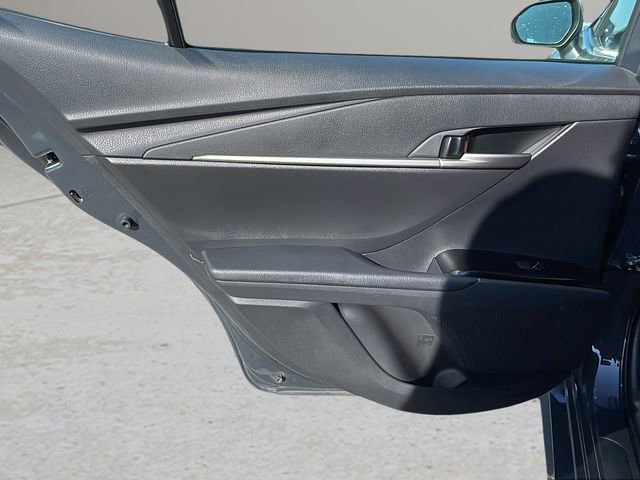 Used 2026 Toyota Camry LE FWD image 17