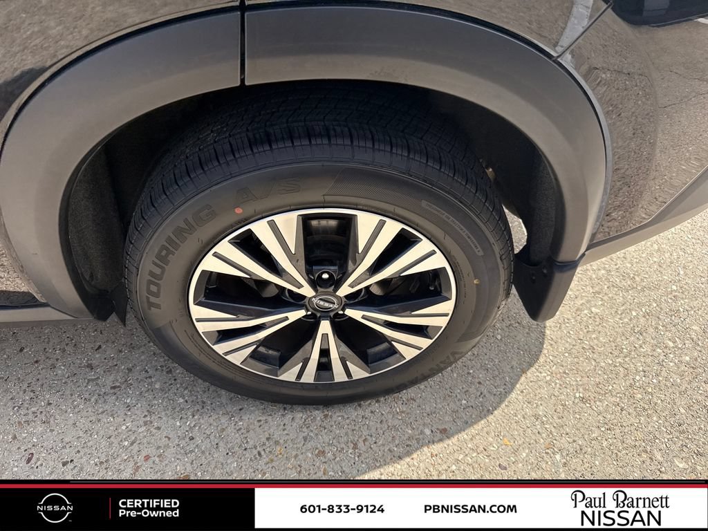 Certified 2023 Nissan Rogue SV FWD image 30
