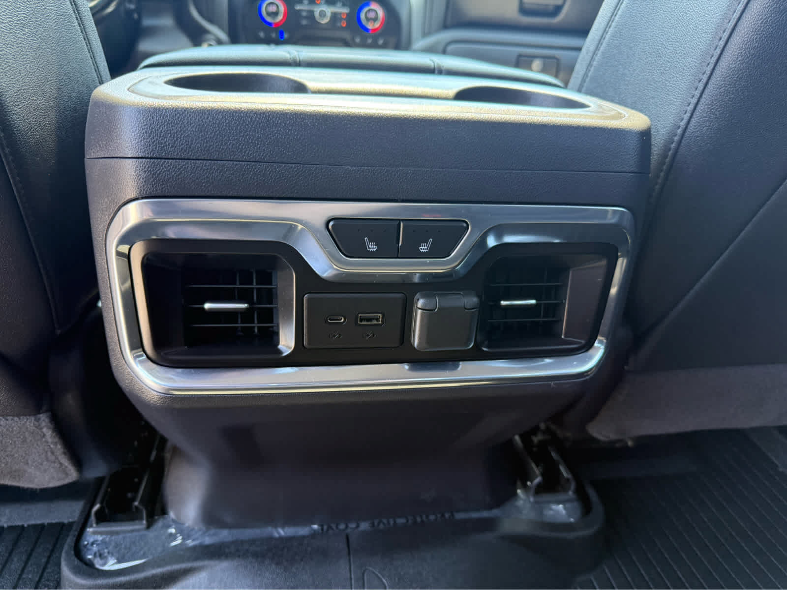 Used 2021 Chevrolet Silverado 1500 LTZ w/ Technology Package AWD/4WD image 15