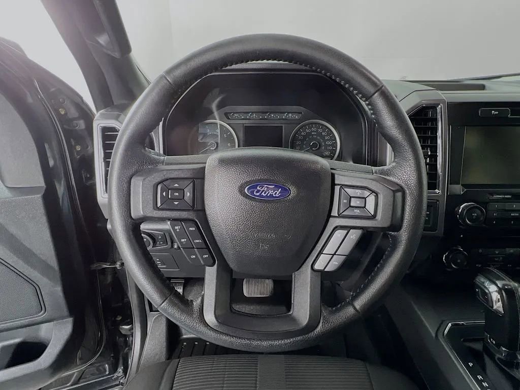 Used 2015 Ford F150 XLT w/ Equipment Group 302A Luxury image 12