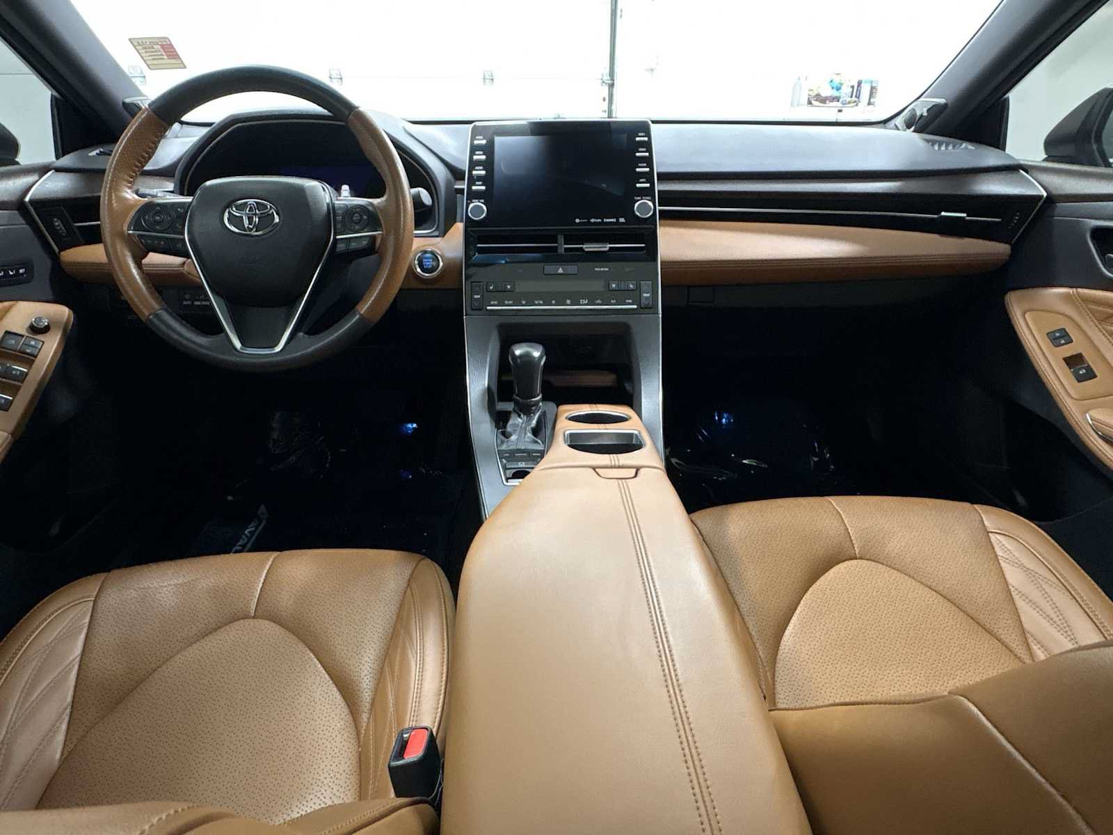 Certified 2020 Toyota Avalon Limited w/ Advanced Safety Package FWD image 27