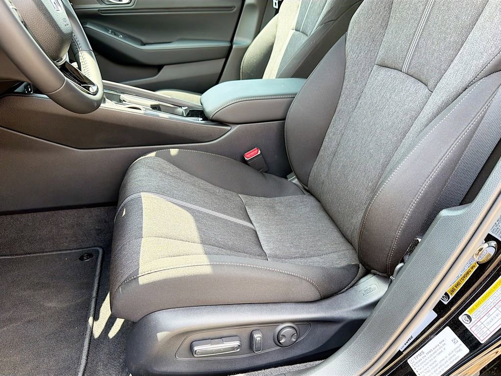 Used 2026 Honda Accord Sport image 27