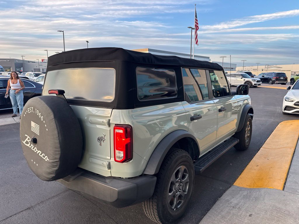 Used 2022 Ford Bronco Big Bend AWD/4WD image 4