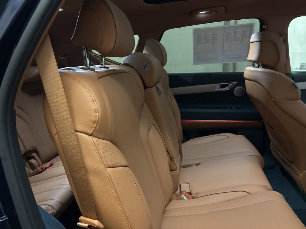 Certified 2026 Genesis GV80 3.5T Advanced AWD/4WD image 20