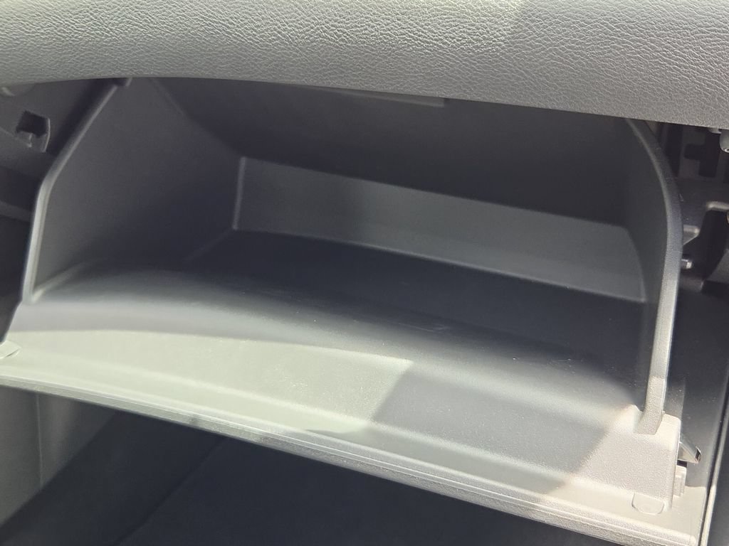 Used 2025 Nissan Sentra SV FWD image 19