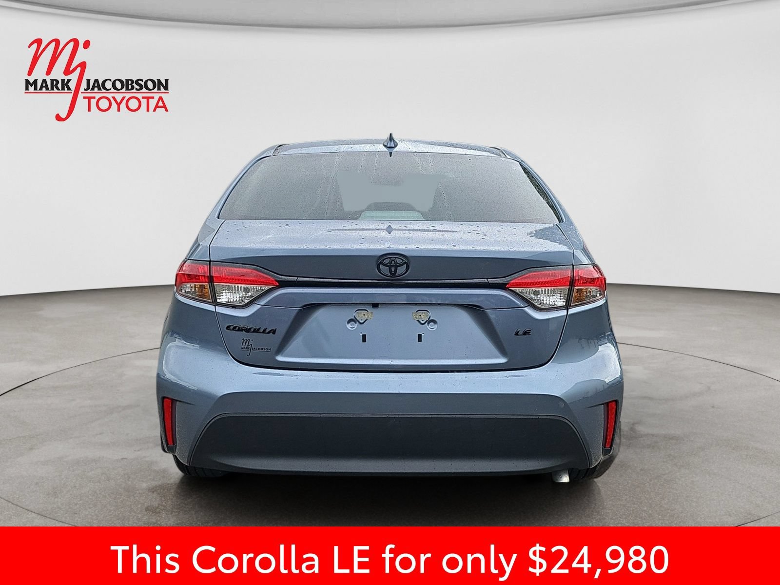 Used 2026 Toyota Corolla LE FWD image 11