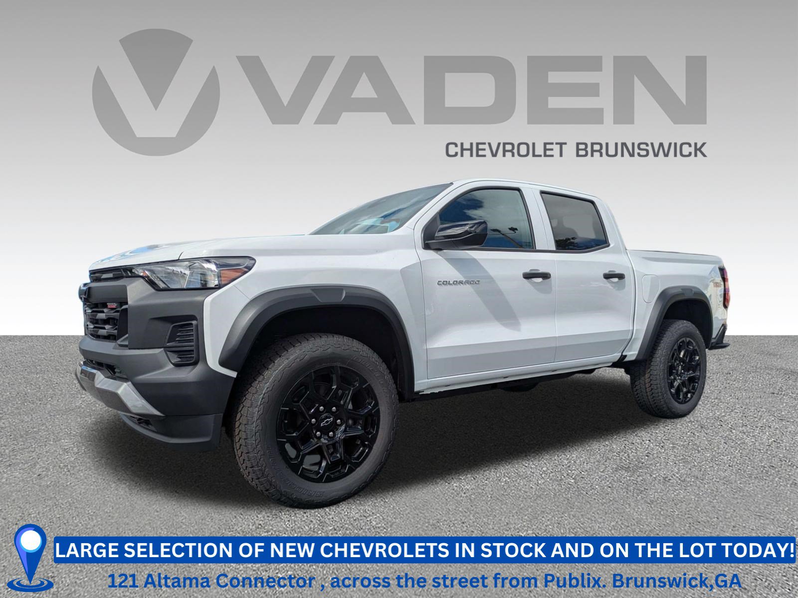 New 2026 Chevrolet Colorado Trail Boss AWD/4WD image 1