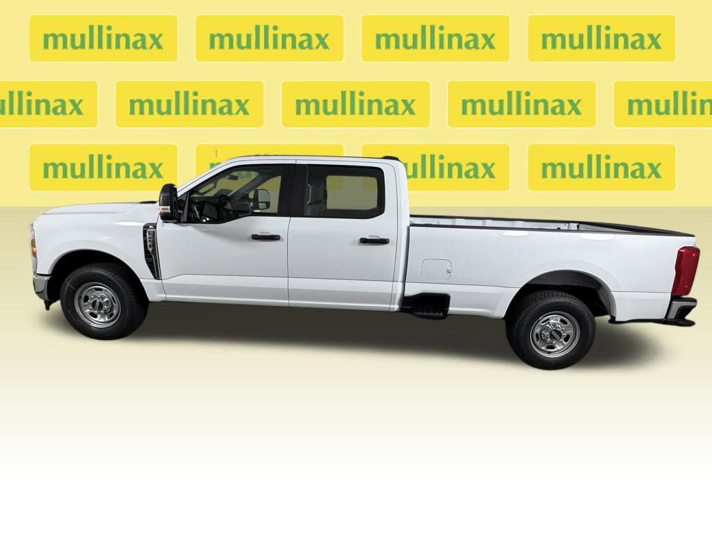 New 2026 Ford F250 XL w/ XL Chrome Package video 2