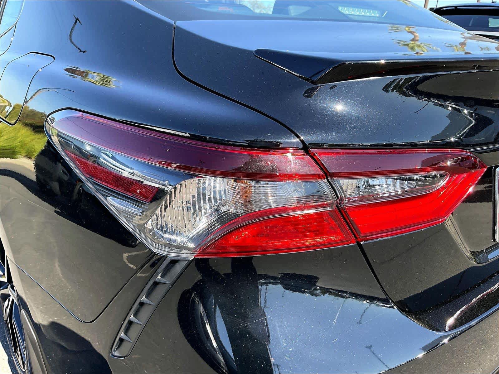 Used 2024 Toyota Camry SE FWD image 29