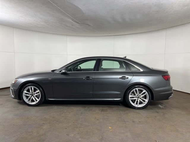 Used 2023 Audi A4 2.0T Premium w/ Convenience Package image 4