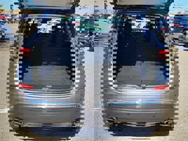 Used 2020 Nissan Murano SV image 10