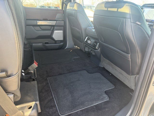 Used 2022 Ford F150 Lariat w/ Equipment Group 502A High image 36