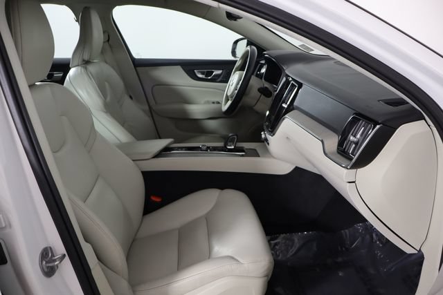 Used 2024 Volvo S60 B5 Plus w/ Climate Package FWD image 16
