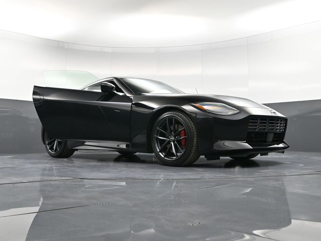 Used 2024 Nissan Z Performance w/ Floor Mat Package image 35