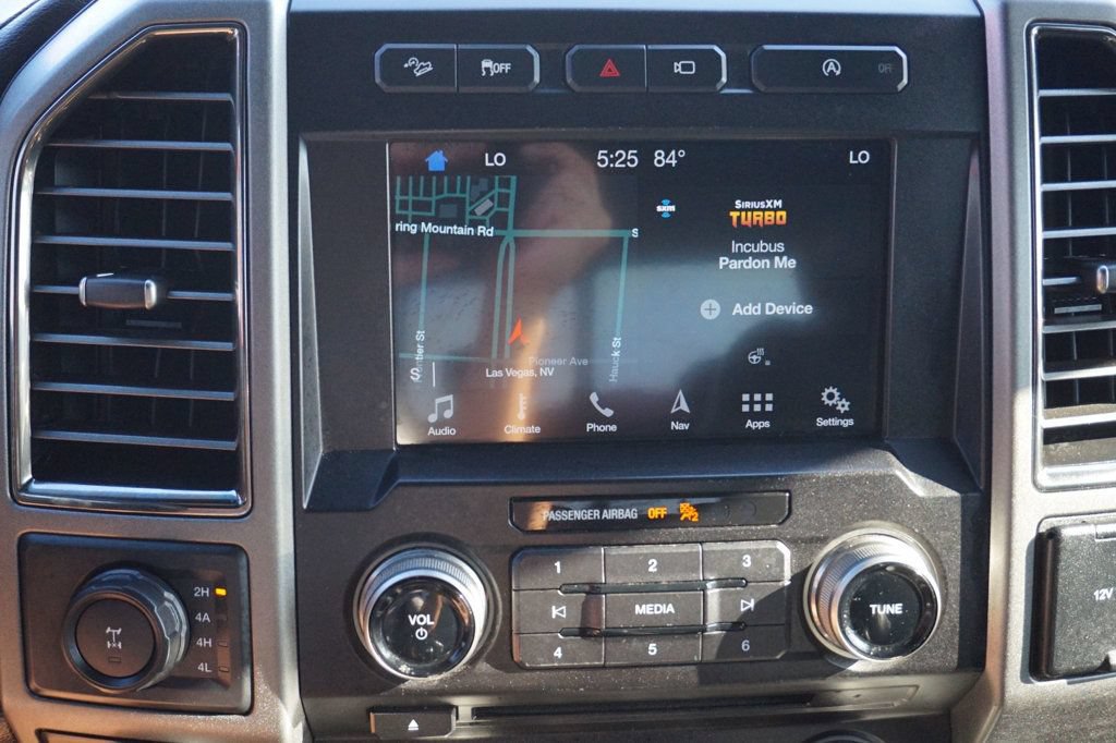 Used 2018 Ford F150 Raptor w/ Equipment Group 802A Luxury AWD/4WD image 32