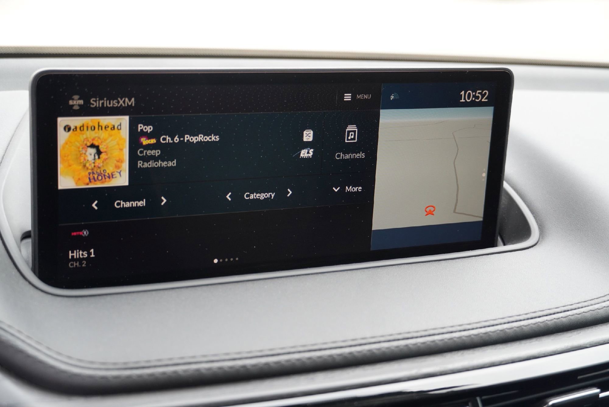 Used 2023 Acura MDX SH-AWD w/ Advance Package image 11