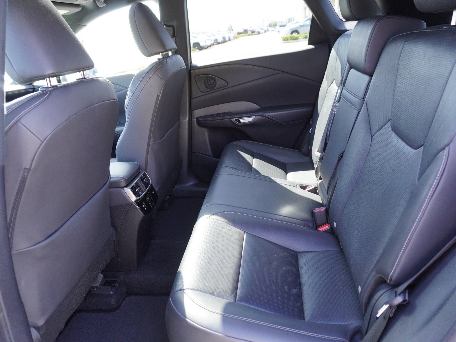 Used 2024 Lexus RX 350 Premium Plus w/ Cold Area Package FWD image 13
