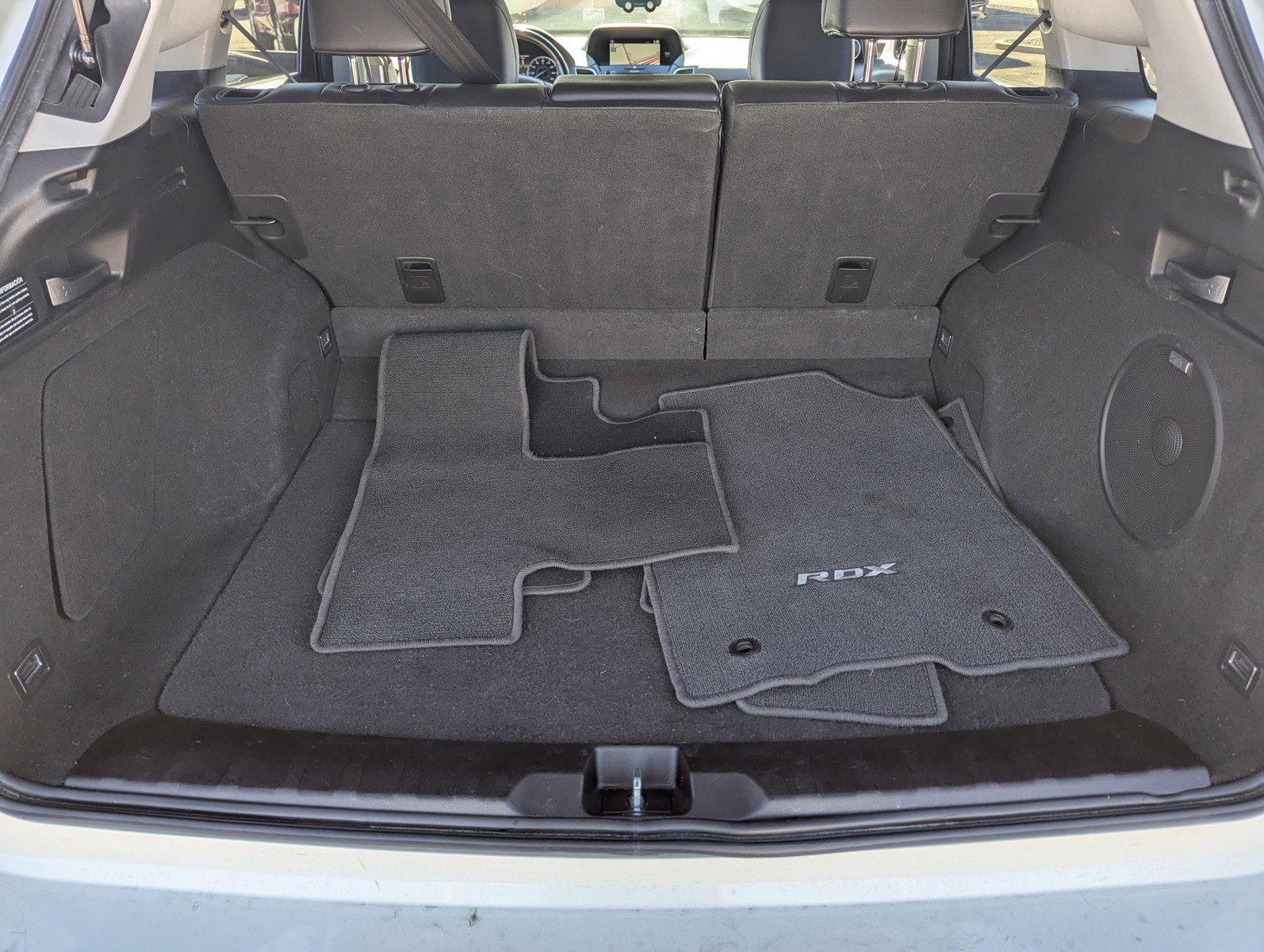 Used 2018 Acura RDX AWD w/ Advance Package image 11