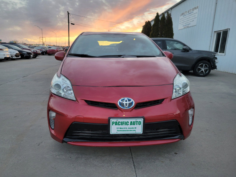 Used 2014 Toyota Prius Two FWD image 2