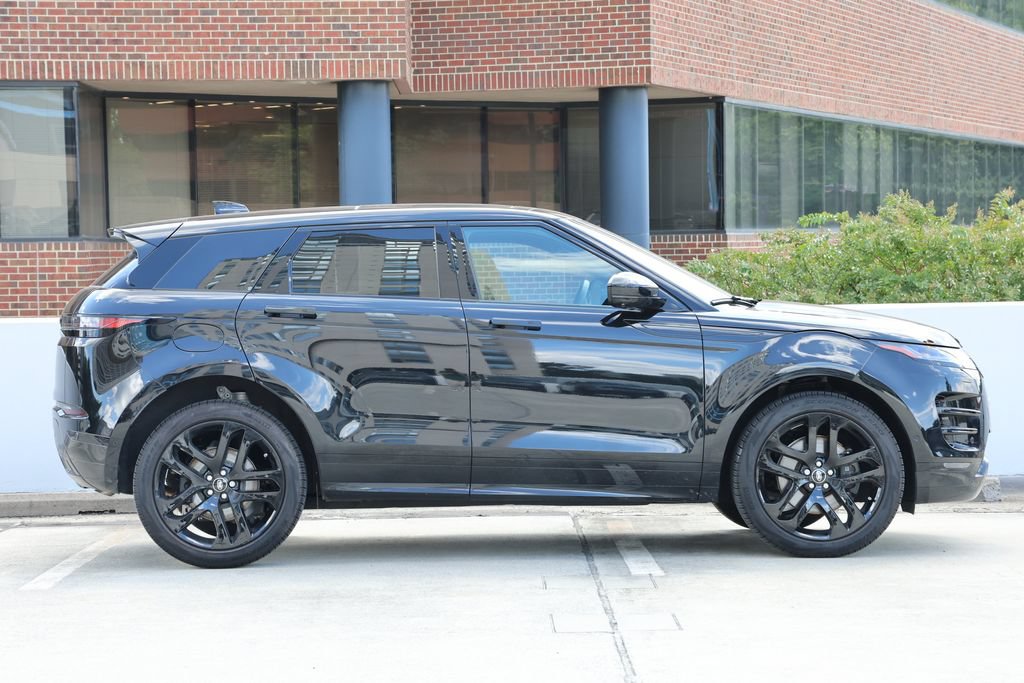Certified 2026 Land Rover Range Rover Evoque Dynamic SE AWD/4WD image 4