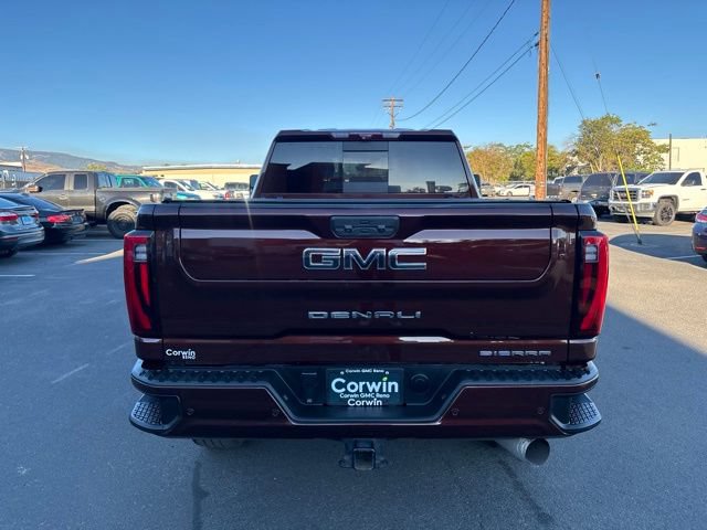 Used 2024 GMC Sierra 2500 Denali Ultimate AWD/4WD image 7