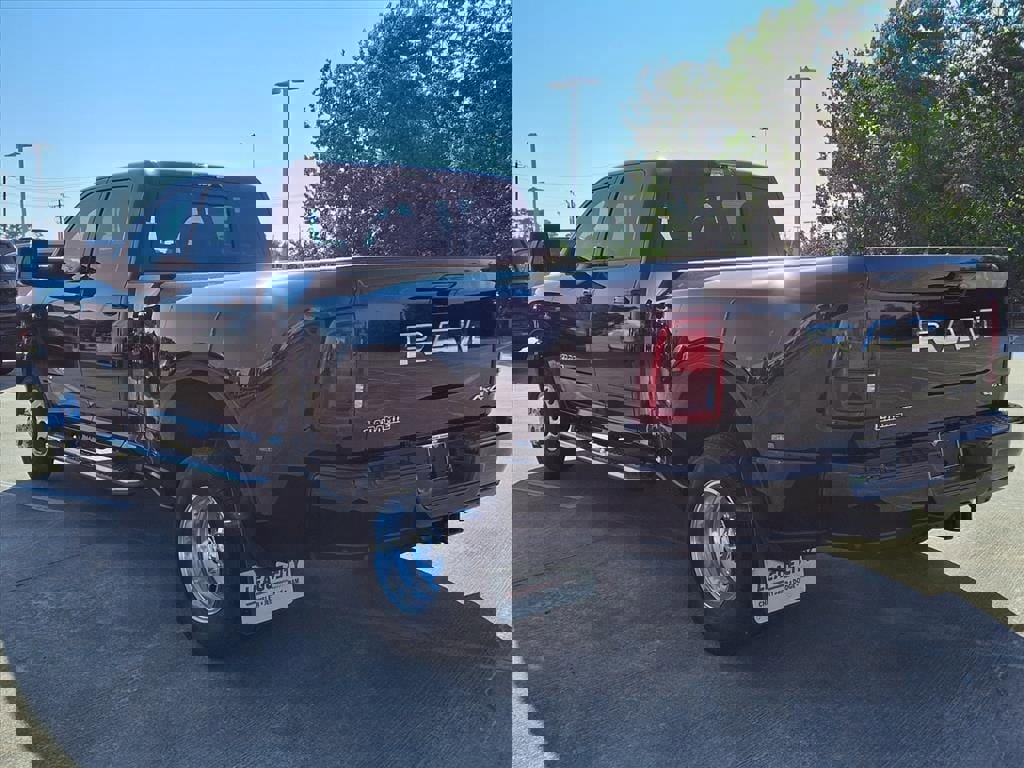 New 2026 RAM 3500 Laramie w/ Max Tow Package image 2