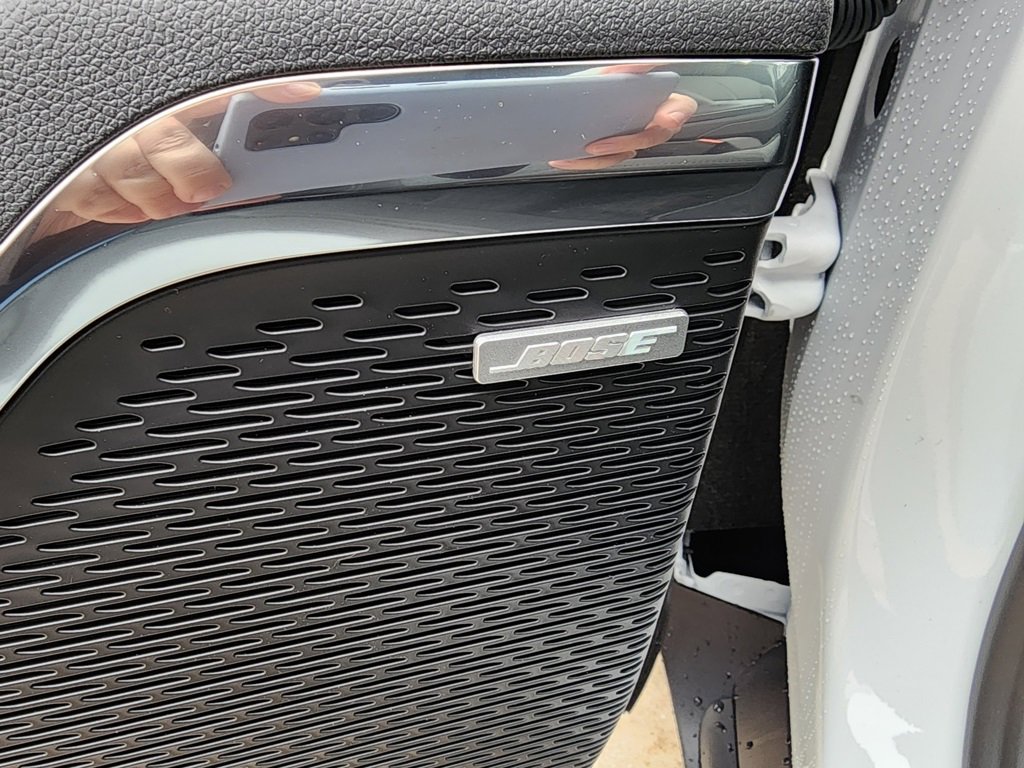 New 2026 GMC Acadia Elevation image 15