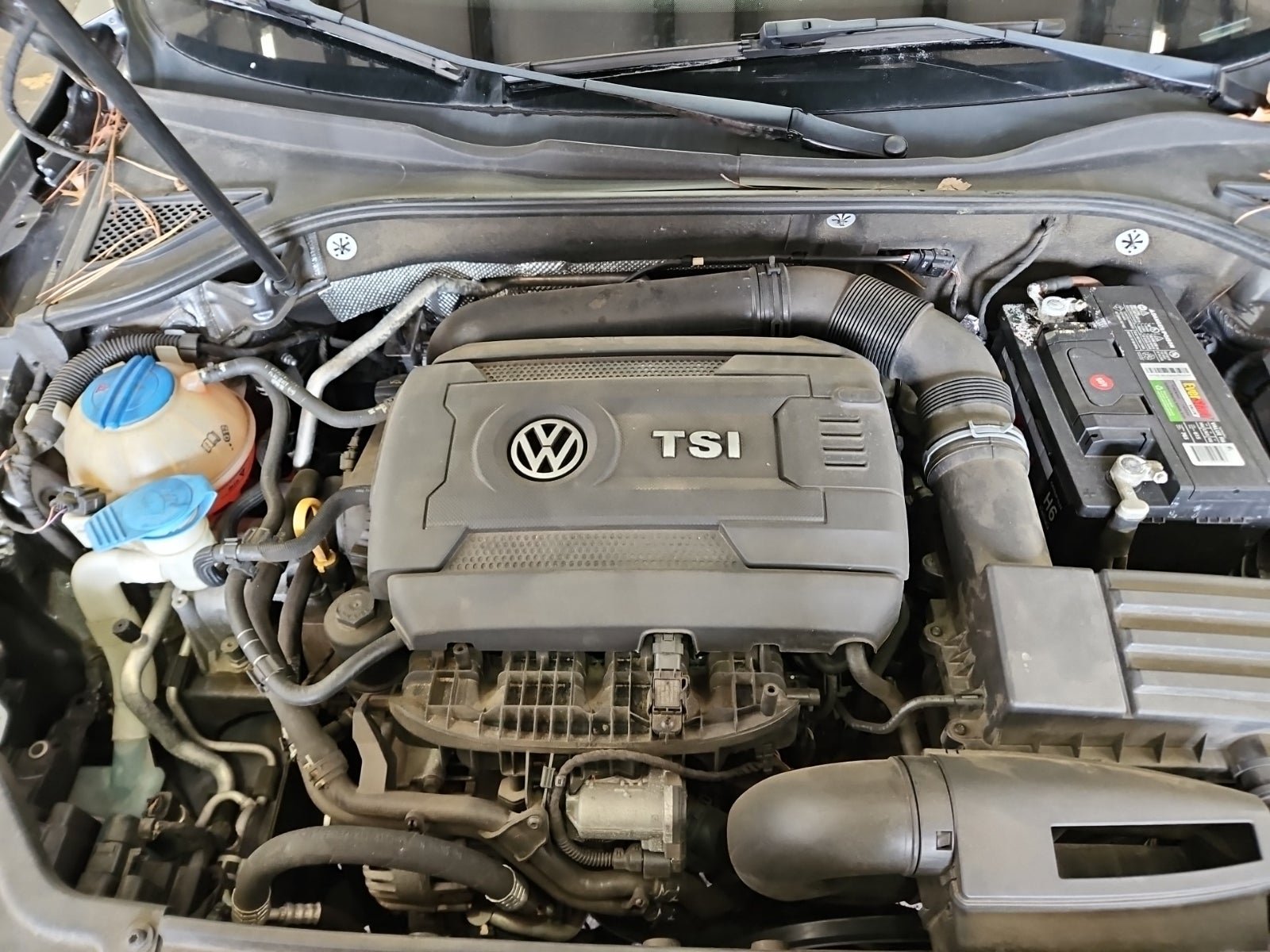 Used 2017 Volkswagen Passat 1.8T SE image 15