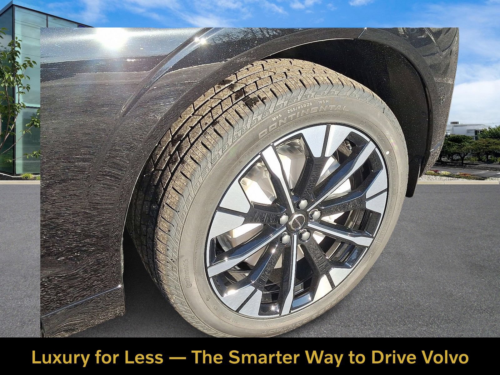 Certified 2026 Volvo XC60 B5 Plus w/ Protection Package Premier AWD/4WD image 5