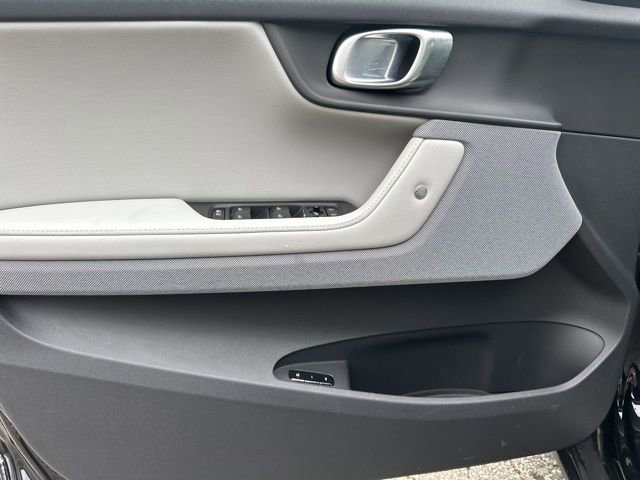 Certified 2023 Polestar Polestar 2 w/ Pilot Pack image 14