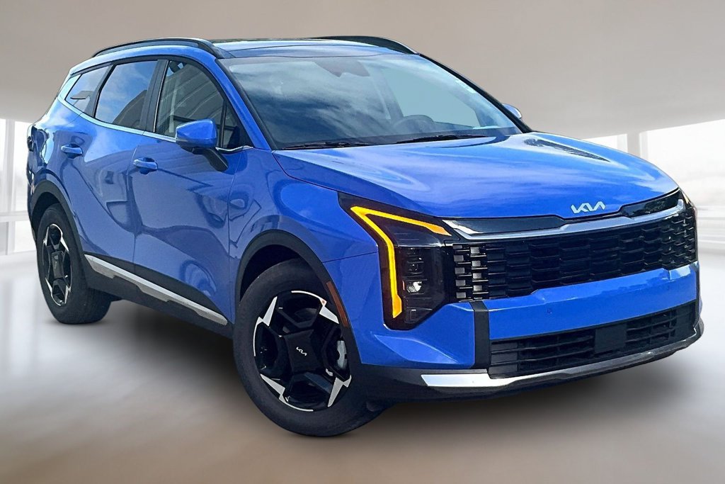 New 2027 Kia Sportage EX FWD image 2